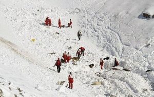 توصیه به کوهنوردان در هوای برفی/ از صعود به قله‌ها پرهیز کنید