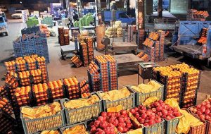 قیمت انواع میوه در میادین در آستانه سال نو اعلام شد