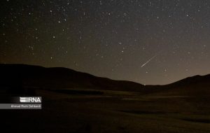 آتش‌بازی شهاب‌ها در آسمان دی‌ماه/ بارش شهابی رُبعی آخر هفته به اوج می‌رسد